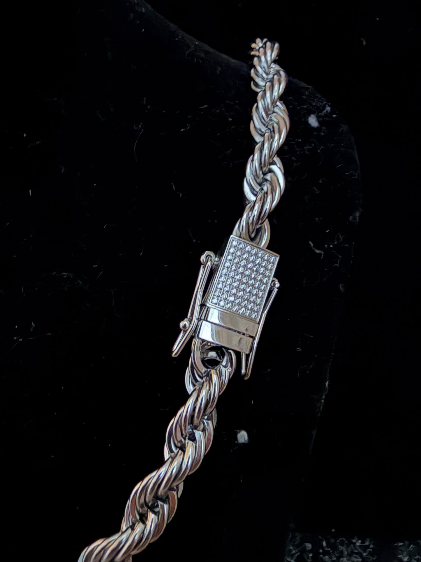 silver Cordell halsband (diamant lås)