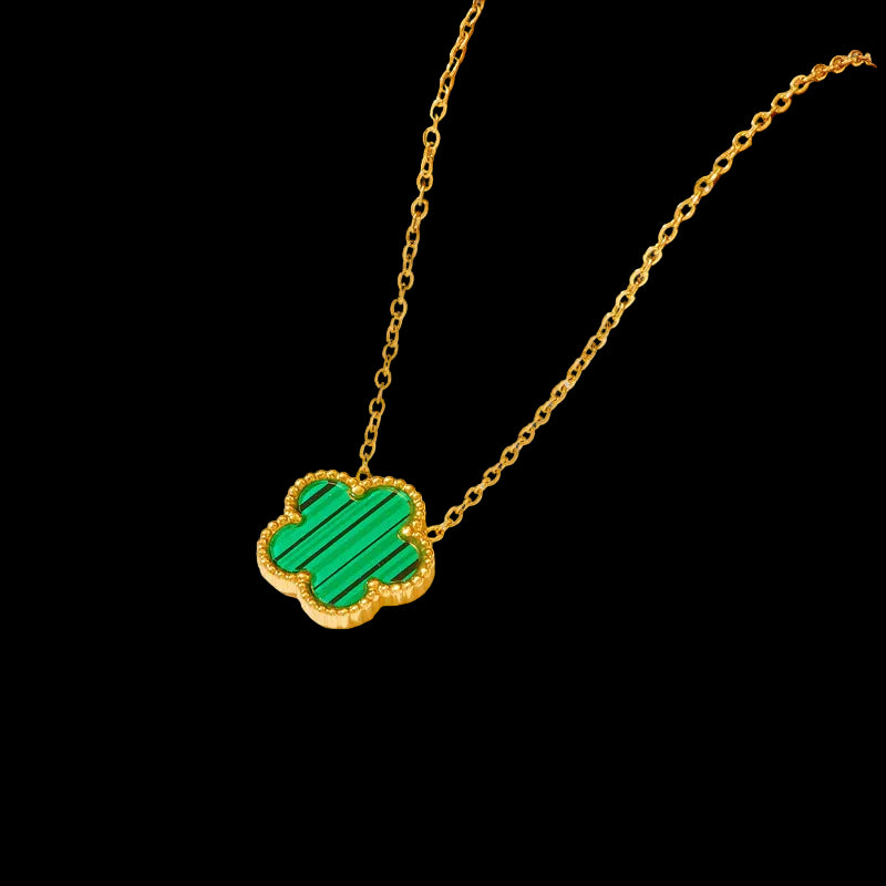Fem clover halsband