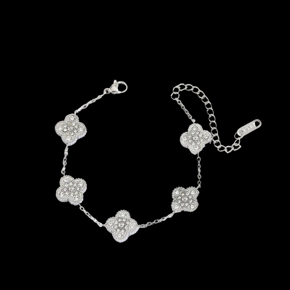 Clover armband med diamanter