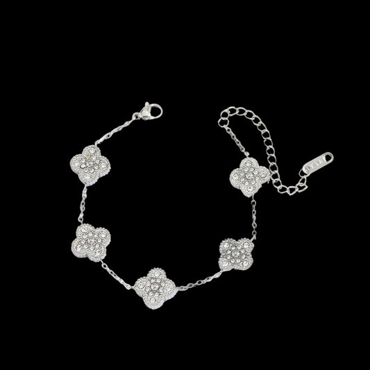 Clover armband med diamanter