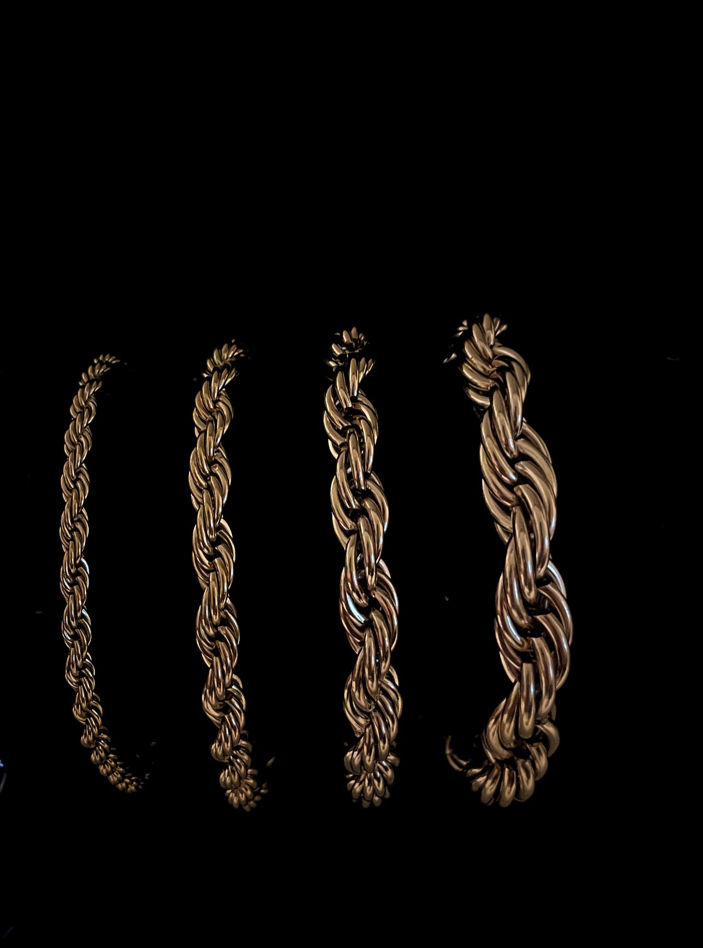 Cordell bracelet (Gold 4-8mm 20cm)