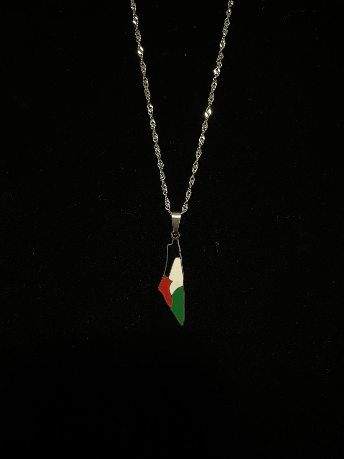 Halsband med länder(guld och silver)